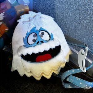 Lounge fly bumble bag